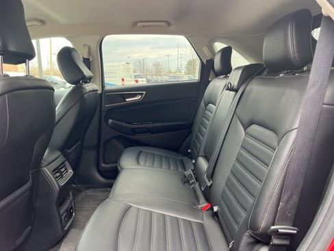 Used 2020 Ford Edge SEL w/ Convenience Package image 19