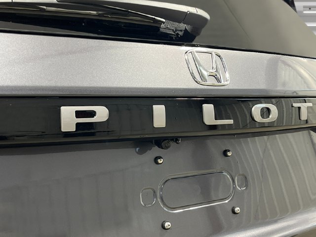 New 2026 Honda Pilot Elite image 9