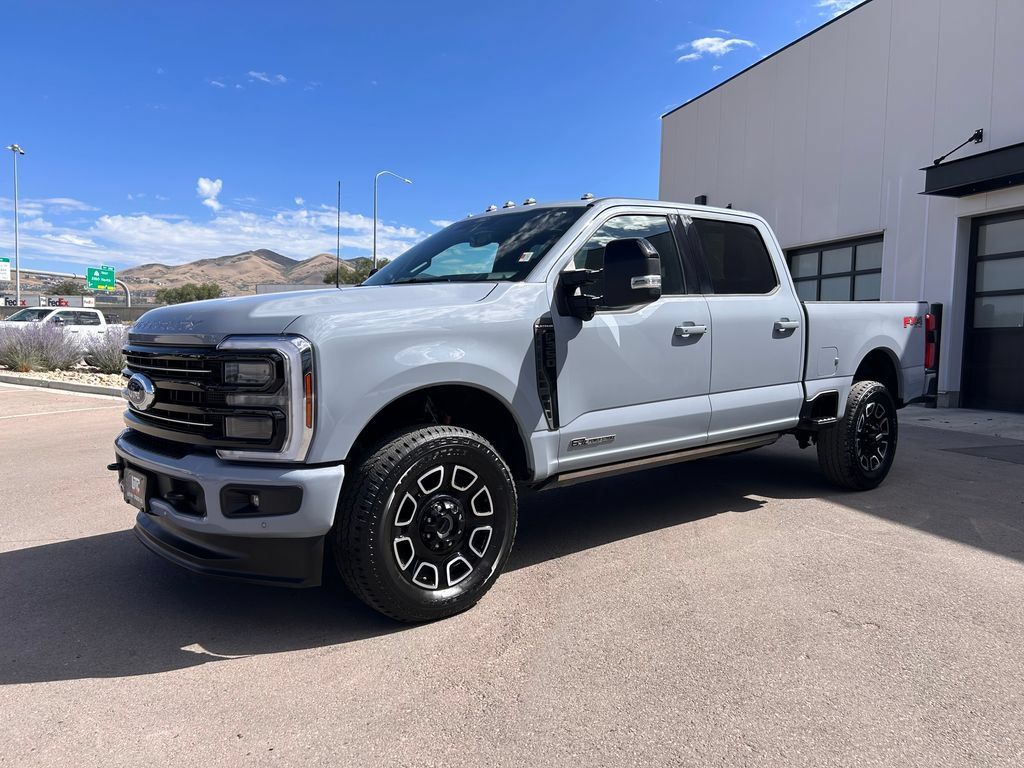 Used 2026 Ford F350 Platinum AWD/4WD image 2