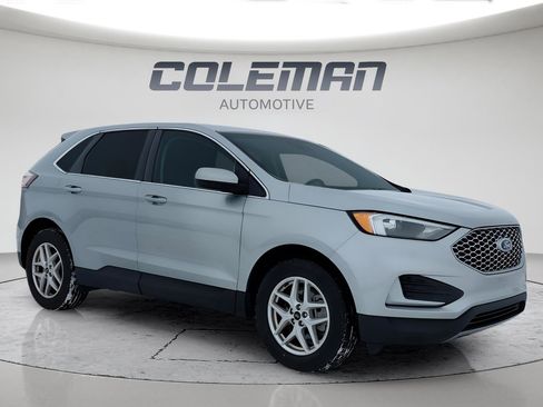 Used 2024 Ford Edge SEL image 7