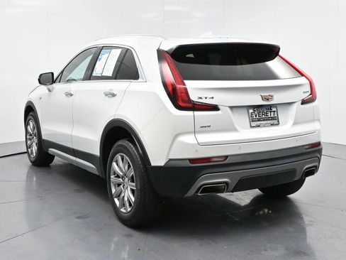 Used 2023 Cadillac XT4 Premium Luxury w/ Cold Weather Package AWD/4WD image 5