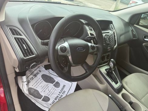 Used 2014 Ford Focus SE image 10