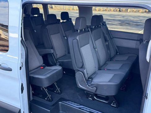 Used 2023 Ford Transit 350 XLT RWD image 3