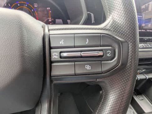 Used 2023 Chevrolet Colorado W/T image 20