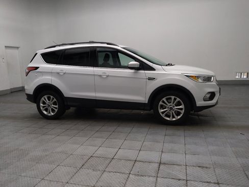 Used 2018 Ford Escape SE AWD/4WD image 11