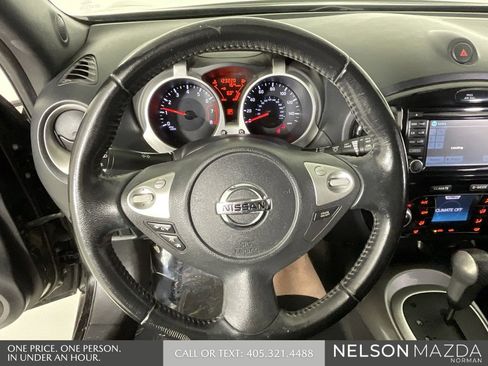 Used 2015 Nissan Juke SV w/ Technology Package image 40