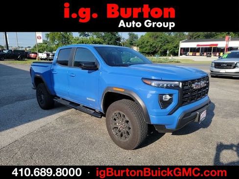 Used 2026 GMC Canyon Elevation AWD/4WD image 1