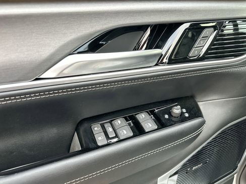 New 2026 Jeep Grand Wagoneer L Limited image 13