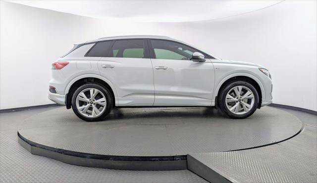 Used 2023 Audi Q4 e-tron Premium Plus w/ Premium Plus AWD/4WD image 9