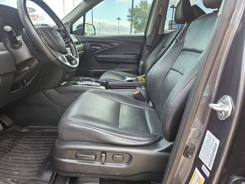 Used 2022 Honda Pilot Elite image 20