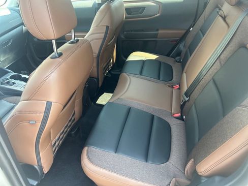 Used 2025 Ford Bronco Sport Outer Banks w/ Outer Banks Tech Package+ AWD/4WD image 29
