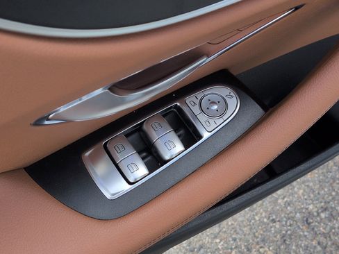 Used 2021 Mercedes-Benz E 450 Coupe image 15