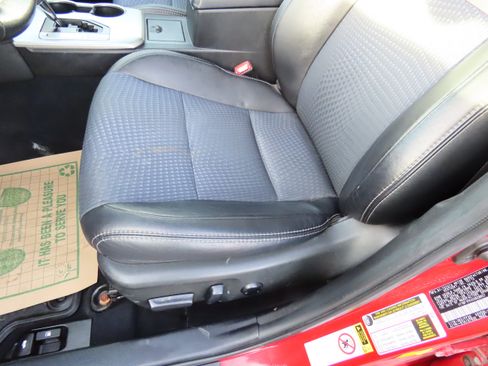 Used 2012 Toyota Camry SE image 34