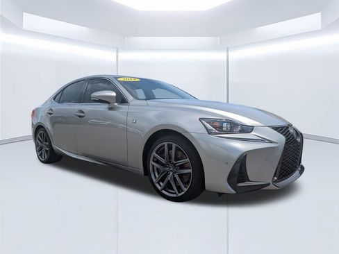 Used 2019 Lexus IS 300 F Sport w/ F Sport Package RWD image 8