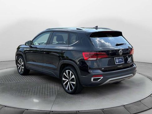 Certified 2023 Volkswagen Taos SE w/ Panoramic Sunroof Package AWD/4WD image 5