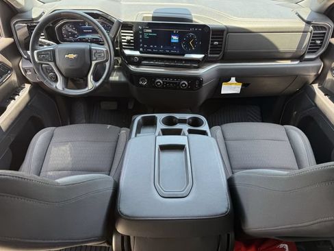 Used 2024 Chevrolet Silverado 1500 LT AWD/4WD image 13