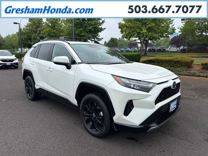Used 2022 Toyota RAV4 SE w/ Convenience Package