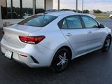 Used 2022 Kia Rio S image 4