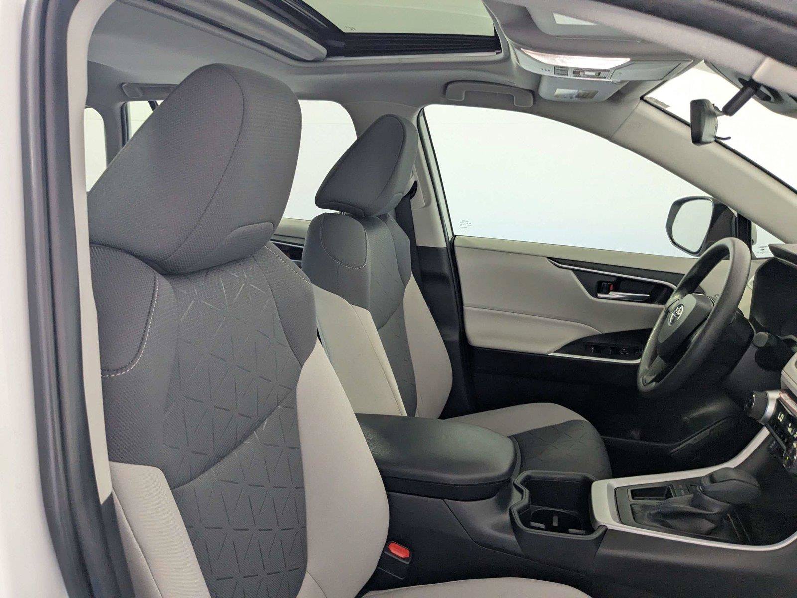 Certified 2025 Toyota RAV4 XLE w/ Convenience Package FWD image 34