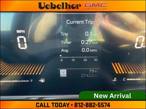 Used 2025 Kia Carnival FWD image 28