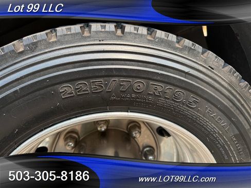Used 2009 GMC TopKick C4500 2WD Crew Cab image 98