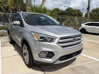 Used 2019 Ford Escape Titanium FWD video 1