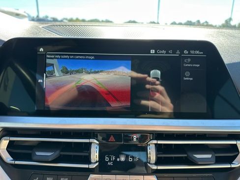 Used 2022 BMW 430i Convertible image 16