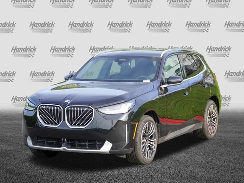 Used 2025 BMW X3 xDrive30i AWD/4WD image 5