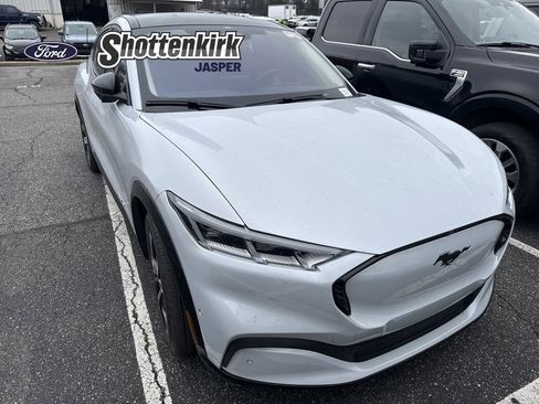 Used 2023 Ford Mustang Mach-E Premium image 2
