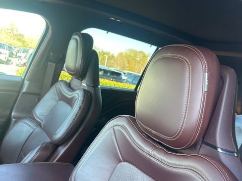 Certified 2023 Lincoln Aviator Black Label w/ Dynamic Handling Package image 5