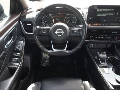 Used 2023 Nissan Rogue SL w/ SL Premium Package image 5