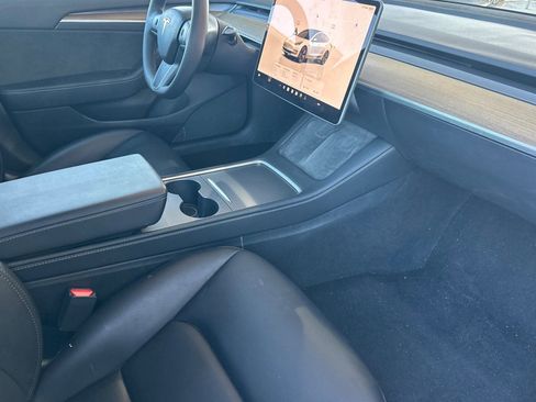 Used 2023 Tesla Model 3 Standard Range RWD image 11