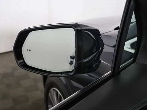 Used 2022 Cadillac XT6 Premium Luxury image 25