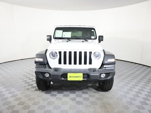 Used 2020 Jeep Wrangler Sport AWD/4WD image 10