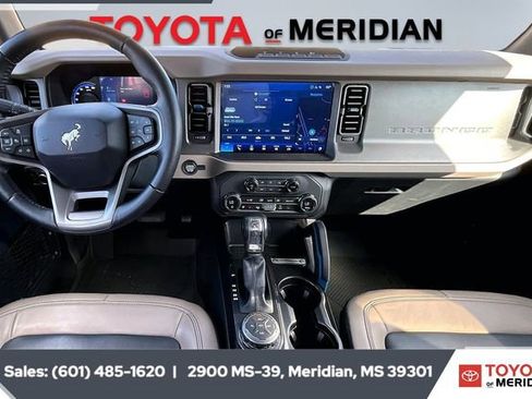 Used 2024 Ford Bronco Wildtrak image 12