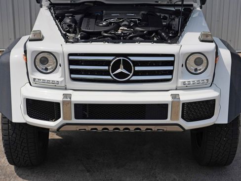 Used 2018 Mercedes-Benz G 550 Squared image 8