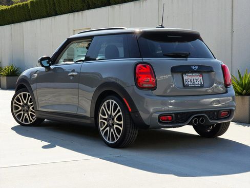 Used 2019 MINI Cooper S image 5