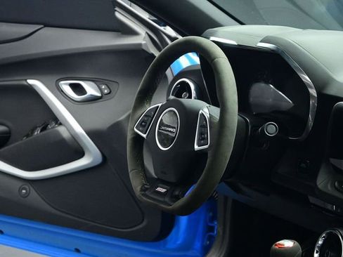 Used 2022 Chevrolet Camaro SS image 42