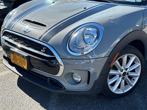Used 2018 MINI Cooper Clubman S image 3
