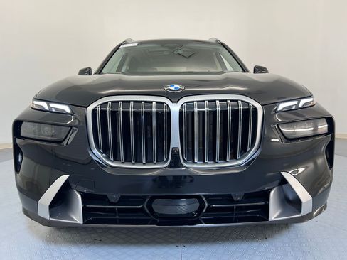 Used 2026 BMW X7 xDrive40i AWD/4WD image 6