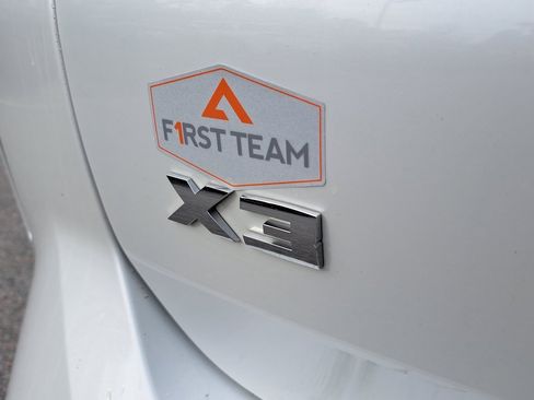 Used 2024 BMW X3 M40i w/ Premium Package image 33