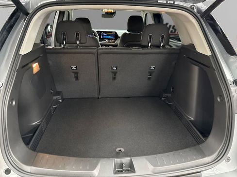 Used 2025 Chevrolet TrailBlazer LT w/ Convenience Package image 11