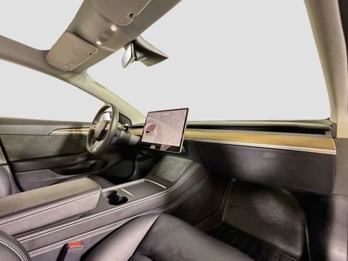 Used 2023 Tesla Model 3 Standard Range RWD image 15