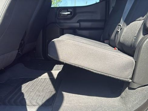 Used 2021 Chevrolet Silverado 1500 Custom image 24