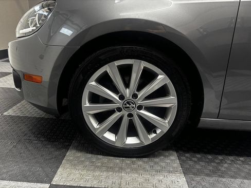 Used 2013 Volkswagen Golf TDI FWD image 14