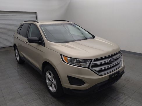 Used 2017 Ford Edge SE FWD image 13