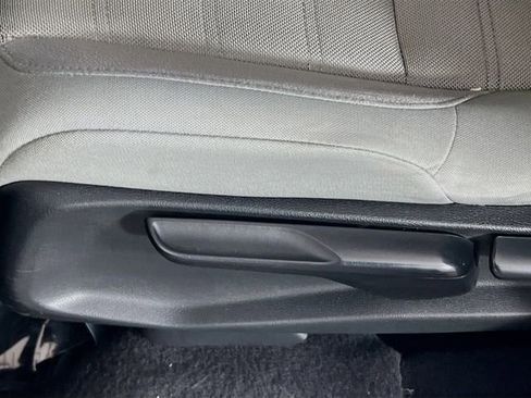 Used 2017 Honda CR-V LX image 16