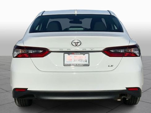 Used 2024 Toyota Camry LE FWD image 5