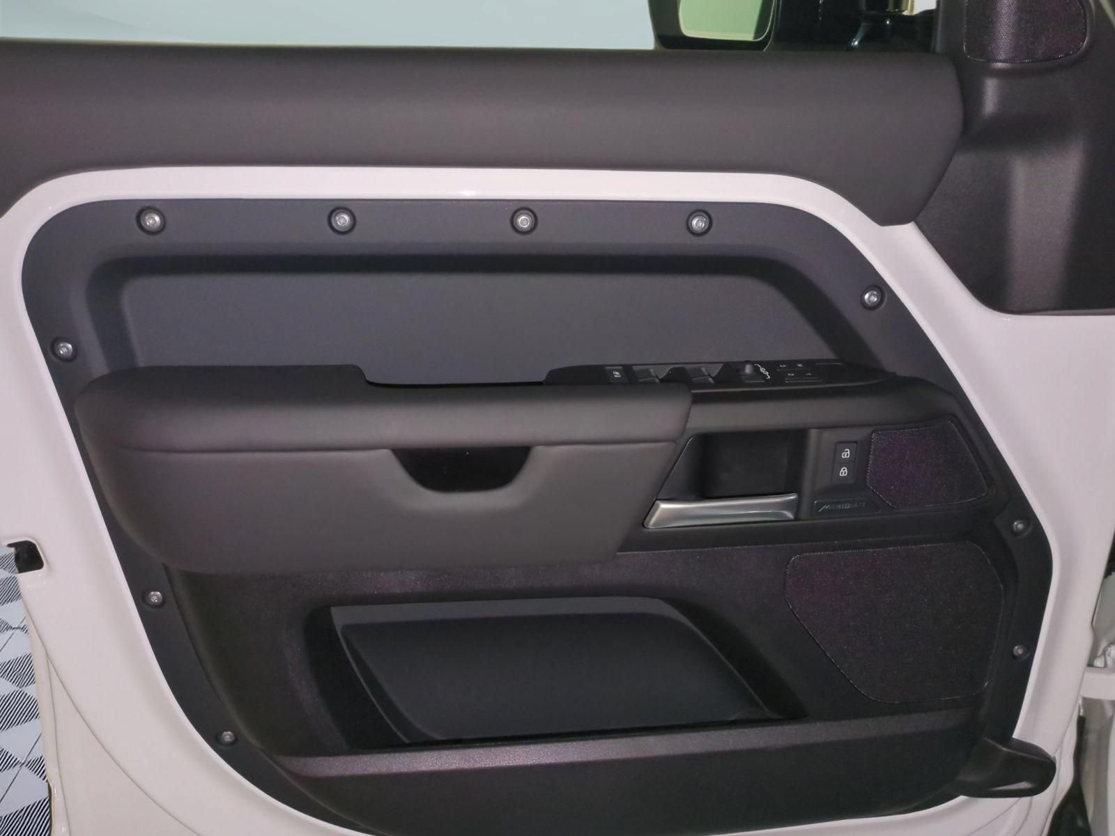New 2026 Land Rover Defender 110 S AWD/4WD image 11