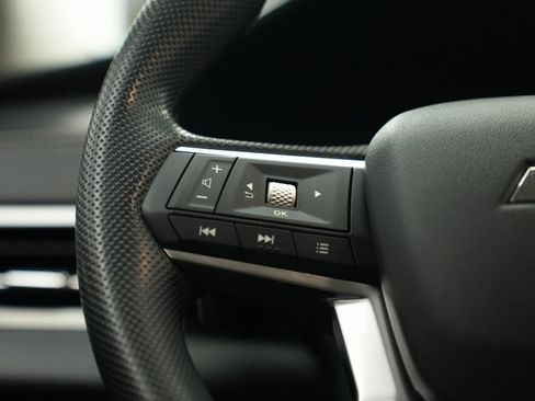 Used 2025 Mitsubishi Outlander ES image 25